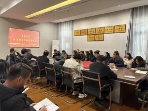 凝心聚力拓市场，全员攻坚促大卖